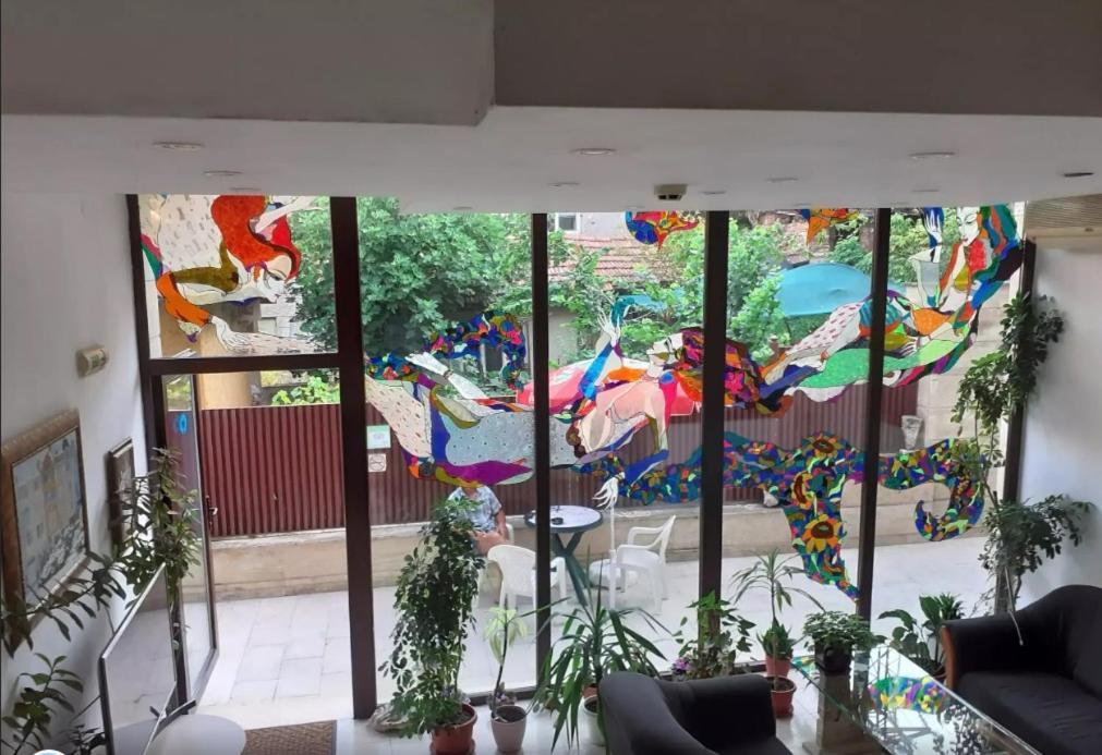 Family Art Hotel Gallery Pleven Luaran gambar